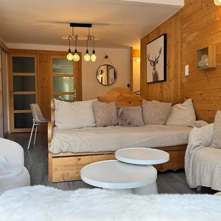 Ideal Location, Sunny, Cozy, Quiet Lejlighed